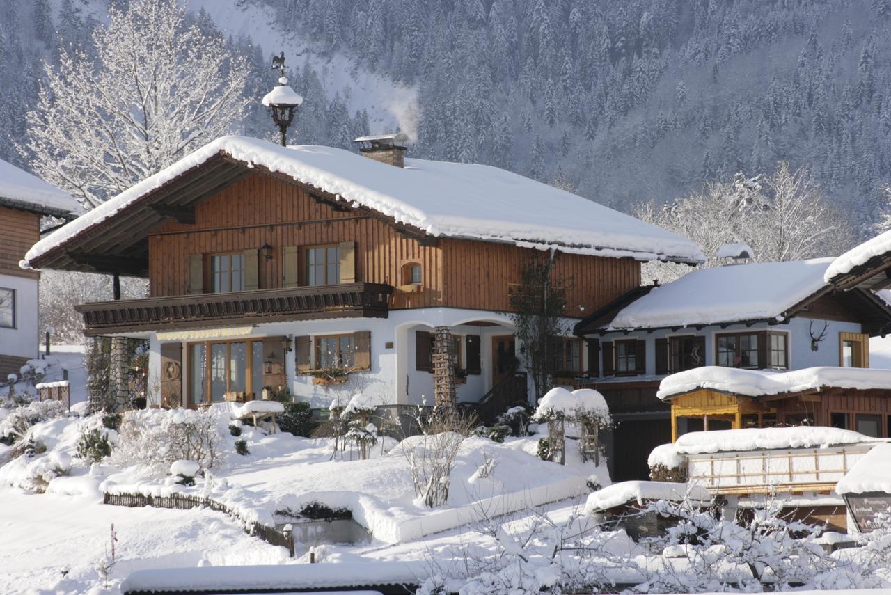 Ferienhaus Hummelbrunner Bad Goisern Εξωτερικό φωτογραφία